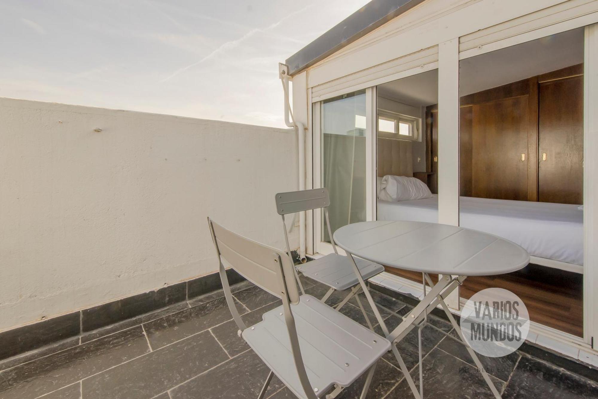 Terraza Con Encanto Para 4, En Plaza De Chueca Madrid Bagian luar foto